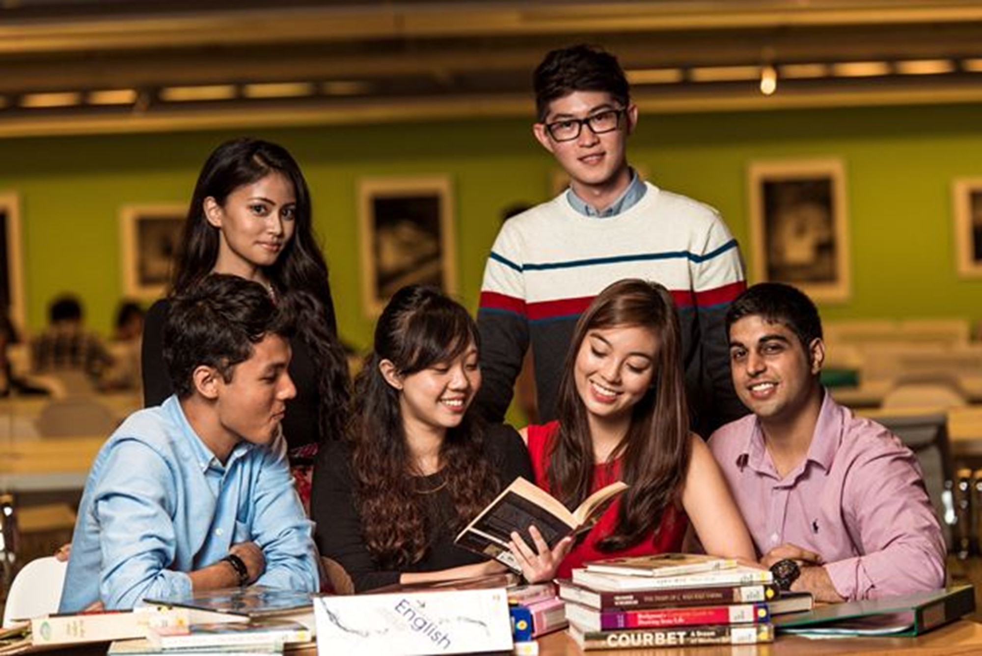 Bachelor of Arts (Hons) in English | NTU Singapore