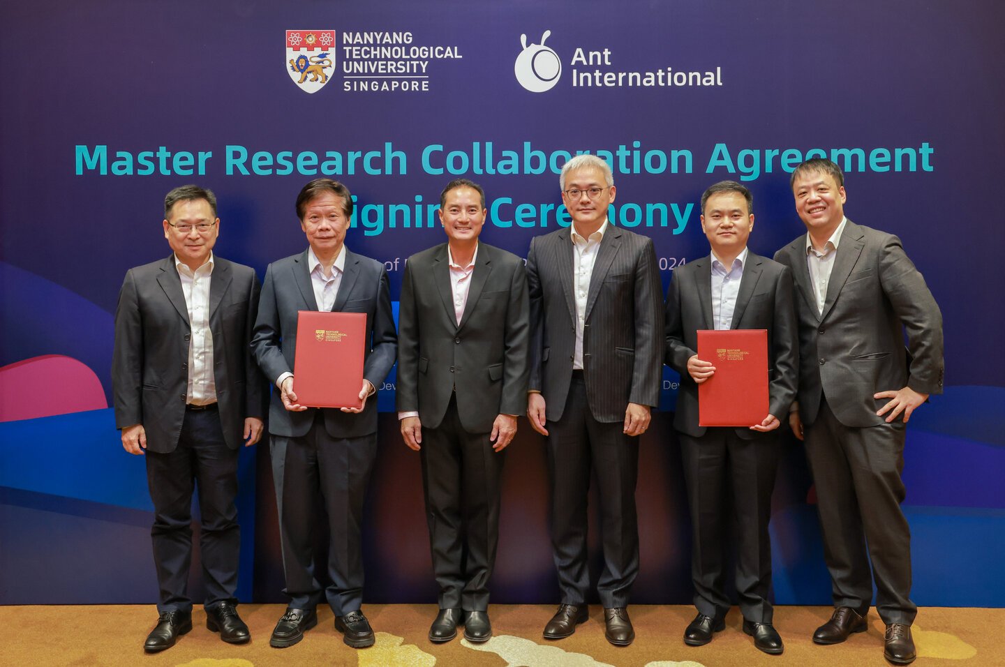 Professor Lam Kwok Yan, Professor Lam Khin Yong, Mr Tan Kiat How, Mr Yang Peng, Mr Jerry Yin and Dr Duan Pu