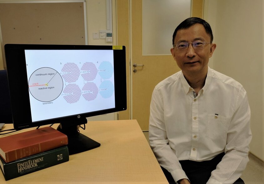 Prof Gao Huajian with hexagonal boron nitride