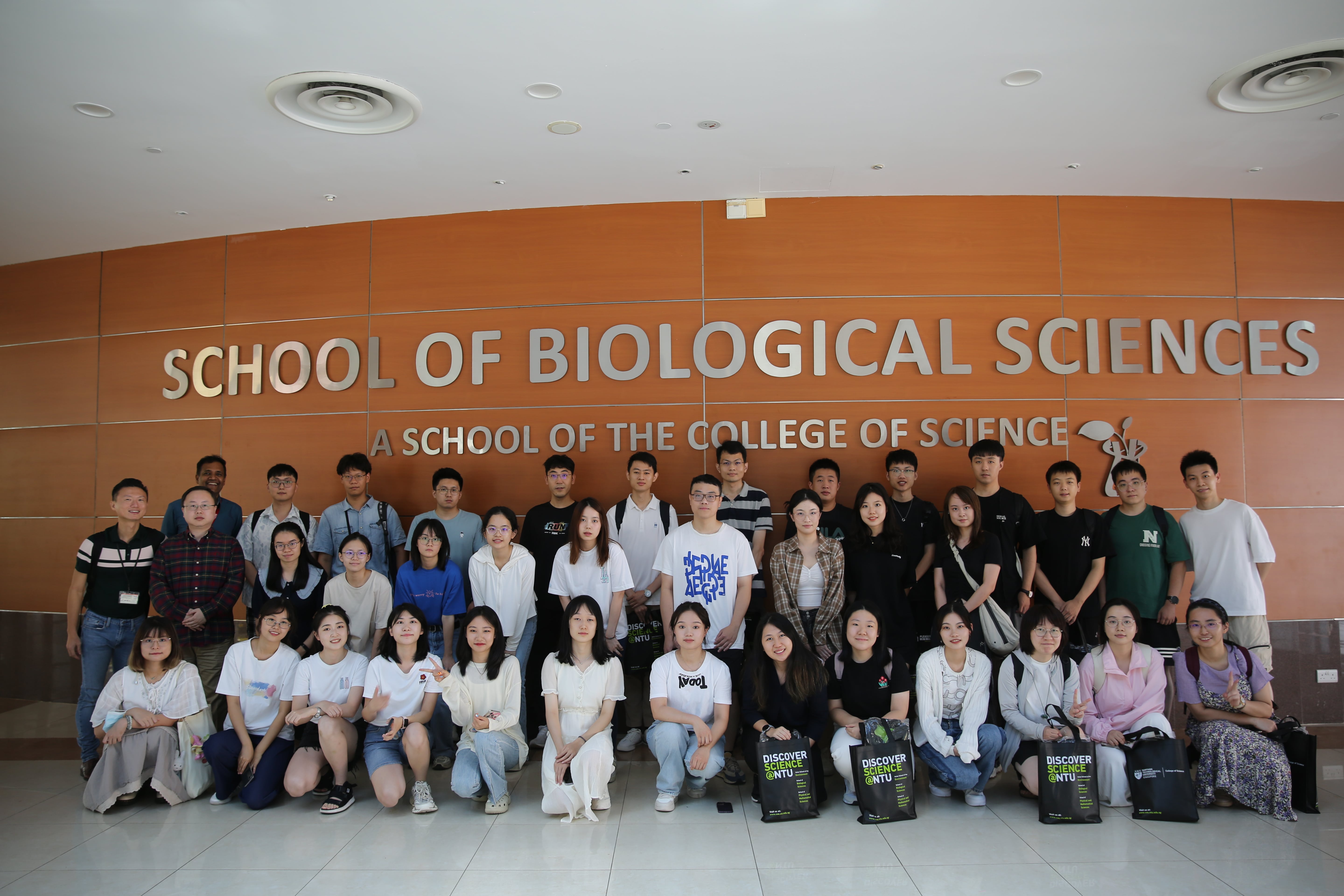 Welcome New Intake | School Of Biological Sciences | NTU Singapore