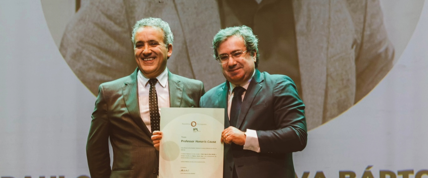 Professor Honoris Causa award to Prof Paulo Bartolo